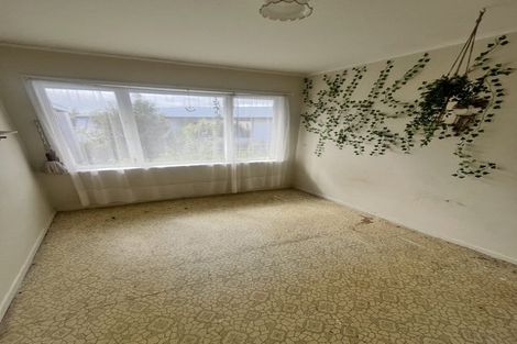 Photo of property in 17 Tramway Road, Beach Haven, Auckland, 0626