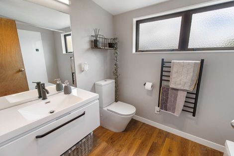 Photo of property in 12 Hereford Street, Springvale, Whanganui, 4501