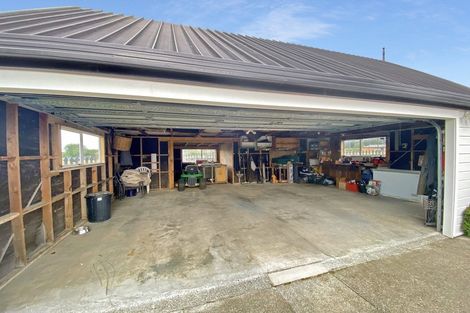 Photo of property in 3 Maclaurin Street, Dannevirke, 4930