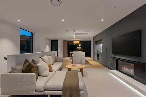 Photo of property in 18 Station Bay Rise, Lake Tekapo, 7999