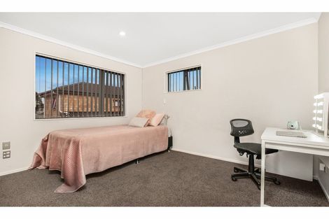 Photo of property in 13 Sunnyside Crescent, Papatoetoe, Auckland, 2025