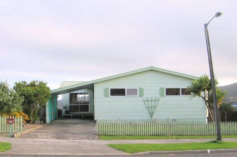 Photo of property in 28 Outram Grove, Kelson, Lower Hutt, 5010