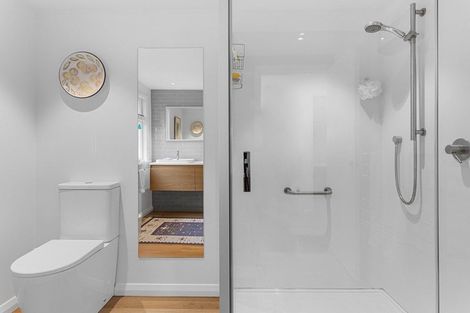 Photo of property in 1/2 Heberden Avenue, Sumner, Christchurch, 8081