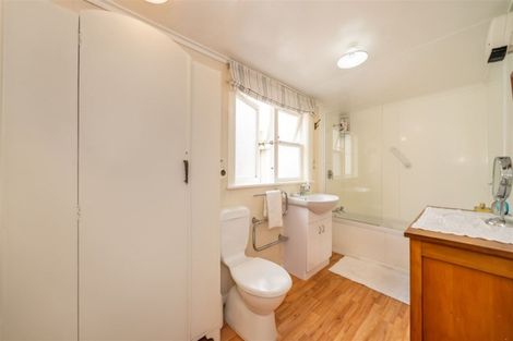 Photo of property in 5a Stephen Street, Trentham, Upper Hutt, 5018