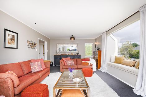 Photo of property in 8 Caccia Birch Lane, Hokowhitu, Palmerston North, 4410