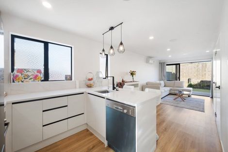 Photo of property in 3/10 Ayr Road, Pakuranga, Auckland, 2010