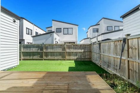 Photo of property in 3 Tumu Road, Papakura, 2110