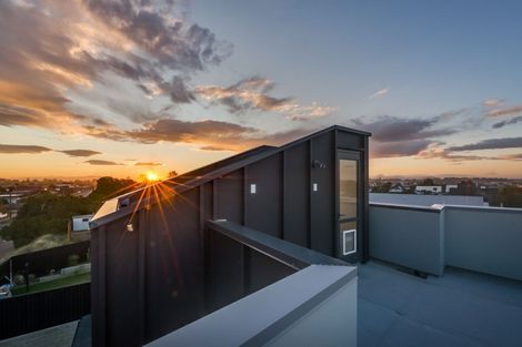 Photo of property in 1a Aston Drive, Waimairi Beach, Christchurch, 8083