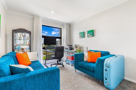 Photo of property in 30 Rangihina Road, Hobsonville, Auckland, 0616