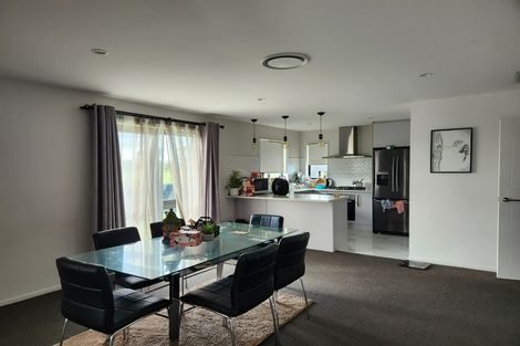 Photo of property in 1 Bryden Place, Halswell, Christchurch, 8025