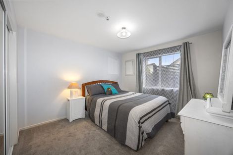 Photo of property in 9/16 Hutcheson Street, Sydenham, Christchurch, 8023