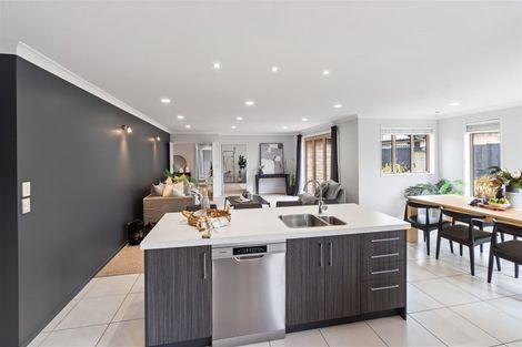 Photo of property in 12 Mataroa Place, Parklands, Christchurch, 8083