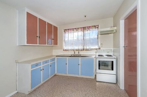 Photo of property in 62 Kathleen Crescent, Hornby, Christchurch, 8042