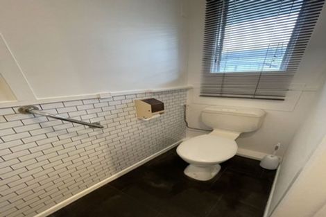 Photo of property in 2 Corilin Place, Mangakakahi, Rotorua, 3015