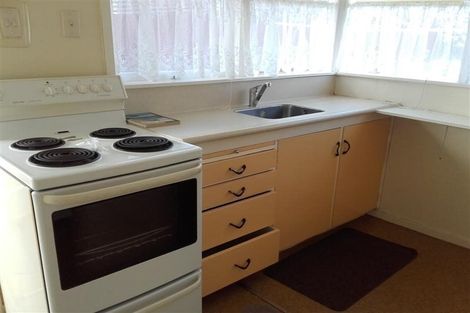 Photo of property in 2/2 Eban Avenue, Hillcrest, Auckland, 0627