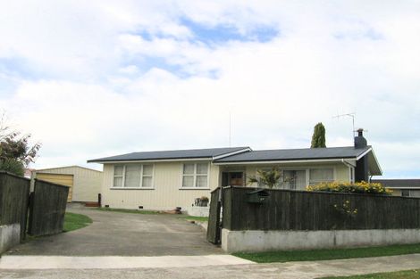 Photo of property in 27 Shortland Street, Tamatea, Napier, 4112