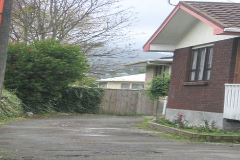 Photo of property in 16a Rawhiti Street, Stokes Valley, Lower Hutt, 5019