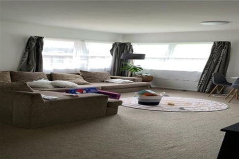 Photo of property in 5 Ashcroft Avenue, Mangere Bridge, Auckland, 2022