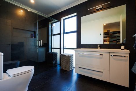 Photo of property in 79 Jackeytown Road, Tiakitahuna, Palmerston North, 4477