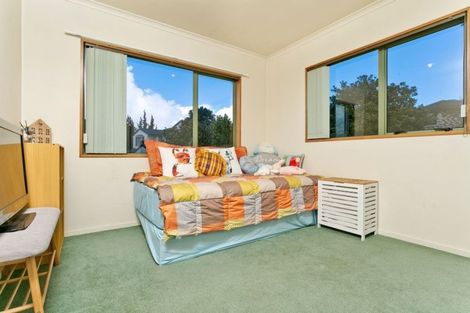 Photo of property in 3 Egret Court, Unsworth Heights, Auckland, 0632