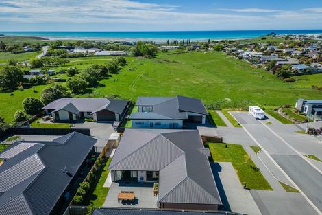Photo of property in 5 Mueller Drive, Oceanview, Timaru, 7910