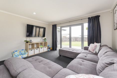 Photo of property in 92d Sherwill Street West, Feilding, 4702