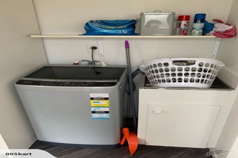 Photo of property in 7/24 Eastglen Road, Glen Eden, Auckland, 0602