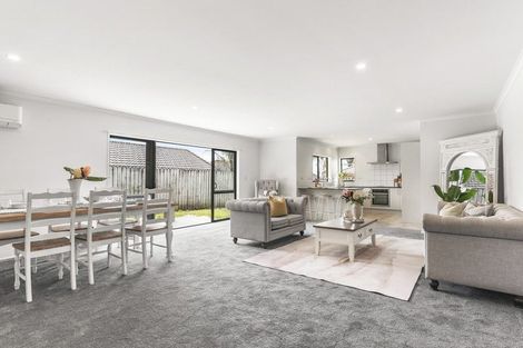 Photo of property in 36 Ranchod Terrace, Pukekohe, 2120