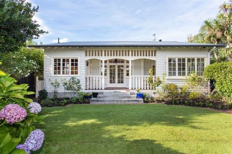 Photo of property in 8 Lloyd Street, Strowan, Christchurch, 8052