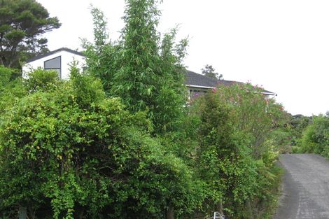 Photo of property in 6 Seahorse Place, Beach Haven, Auckland, 0626