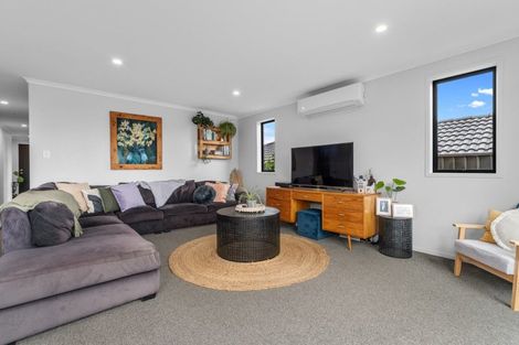 Photo of property in 3 Wai Huri Place, Omokoroa, 3114