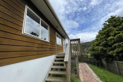 Photo of property in 2/101 Lynn Road, Bayview, Auckland, 0629