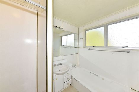 Photo of property in 429 Avonhead Road, Avonhead, Christchurch, 8042