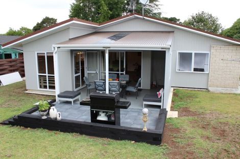 Photo of property in 11 Kiwi Avenue, Maunu, Whangarei, 0110