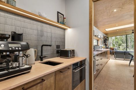 Photo of property in 13 Kauri Road, Birkenhead, Auckland, 0626