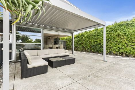 Photo of property in 10 Churchill Road, Cockle Bay, Auckland, 2014