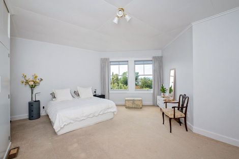 Photo of property in 28 France Road, Bluff Hill, Napier, 4110