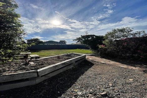 Photo of property in 15 Mafeking Street, New Brighton, Christchurch, 8061