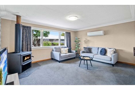 Photo of property in 12 Carron Street, Waverley, Invercargill, 9810