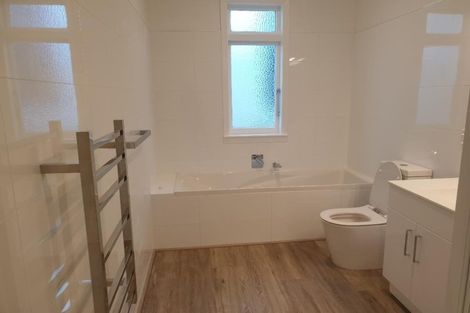 Photo of property in 111 Grant Road, Thorndon, Wellington, 6011