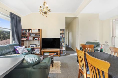 Photo of property in 102 Tinakori Road, Thorndon, Wellington, 6011