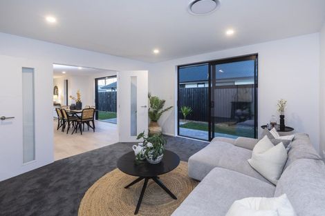 Photo of property in 5 Blade Mews, Prebbleton, 7604