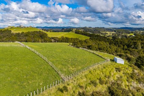 Photo of property in 579 Ormiston Road, Ruakaka, Waipu, 0582