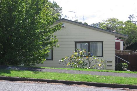 Photo of property in 1/65 Beaubank Road, Kelston, Auckland, 0602