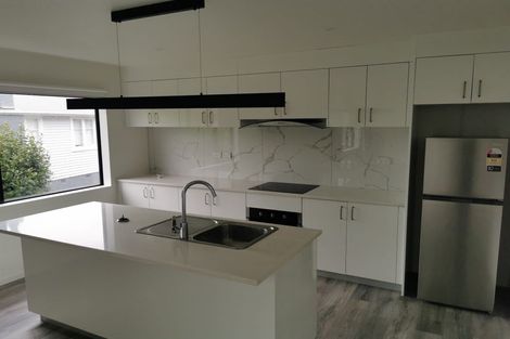 Photo of property in 3 Apple Lane, Henderson, Auckland, 0610