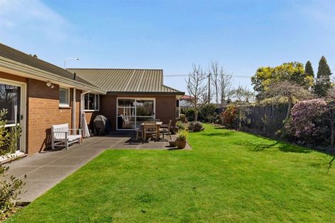 Photo of property in 130 Grahams Road, Burnside, Christchurch, 8053