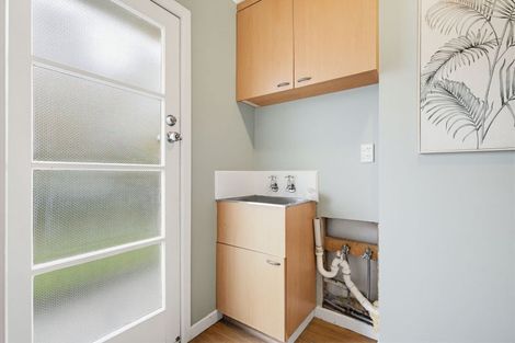 Photo of property in 4 Rathgar Road, Henderson, Auckland, 0610