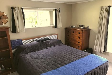 Photo of property in 3 Ayton Drive, Whitby, Porirua, 5024