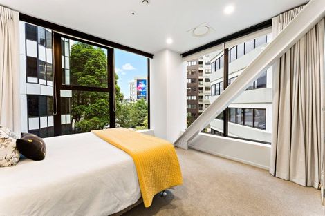 Photo of property in 9d/2 Saint Martins Lane, Grafton, Auckland, 1010