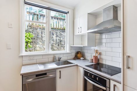 Photo of property in 93 Wellington Road, Paekakariki, 5034